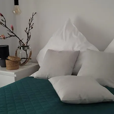 Pod Uwalonym Debem Apartamento