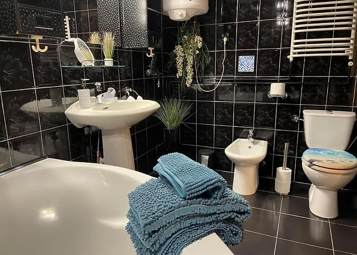 شقة Pod Uwalonym Debem Jezow Sudecki