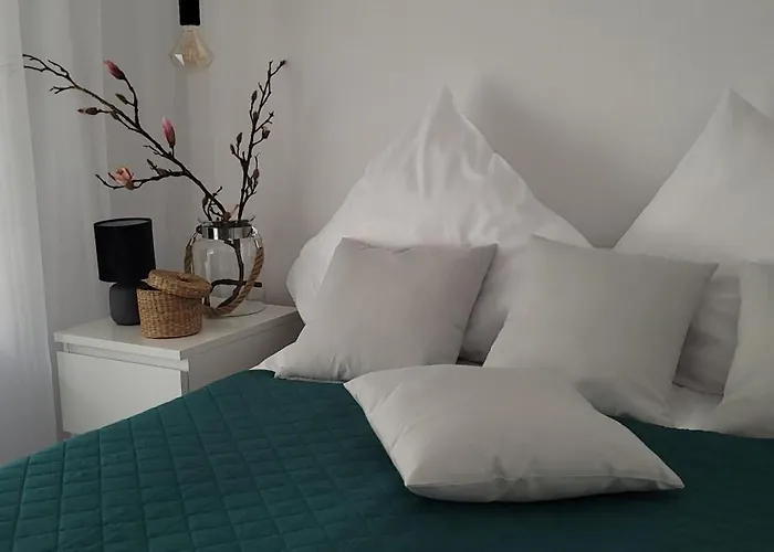 Pod Uwalonym Debem Apartment