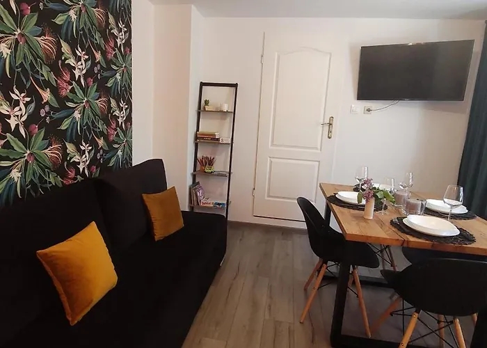 Pod Uwalonym Debem * Jezow Sudecki